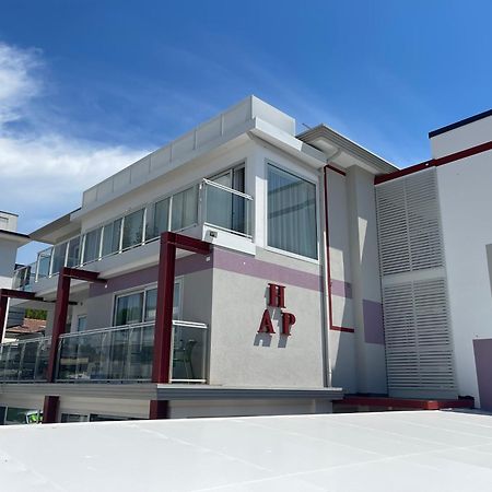 Hotel Al Ponte ลินญาโน ซับเบียโดโร ภายนอก รูปภาพ