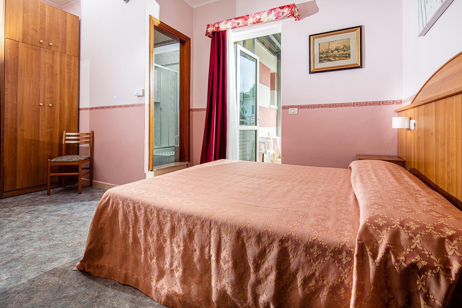 Hotel Al Ponte ลินญาโน ซับเบียโดโร ภายนอก รูปภาพ